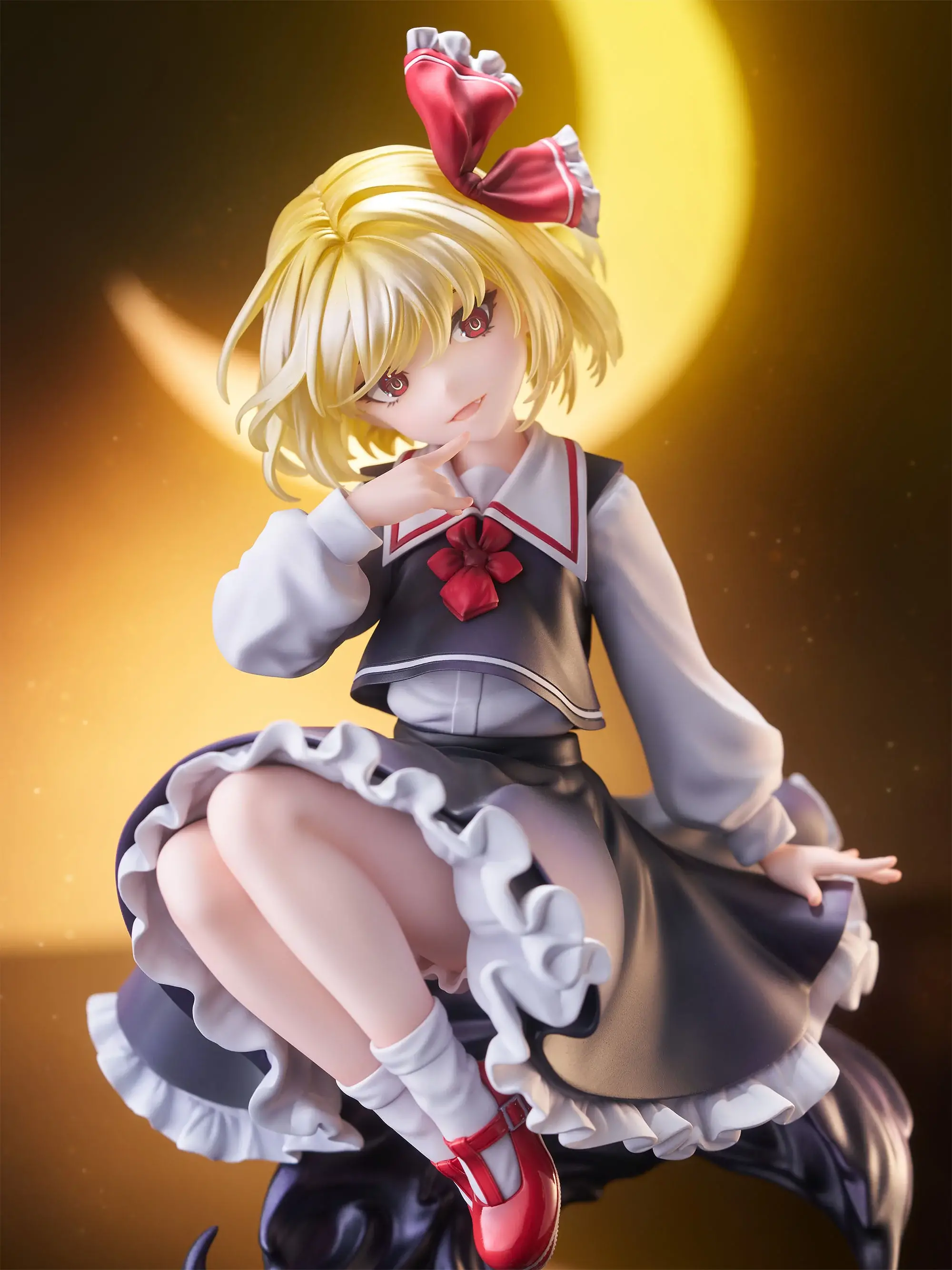 Figurine Rumia illustration by Uoozan de Touhou Project par F:NEX, échelle 1/7, hauteur 240 mm